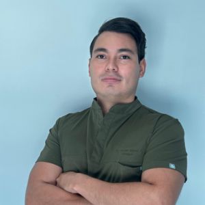 Dr. Javier Gómez